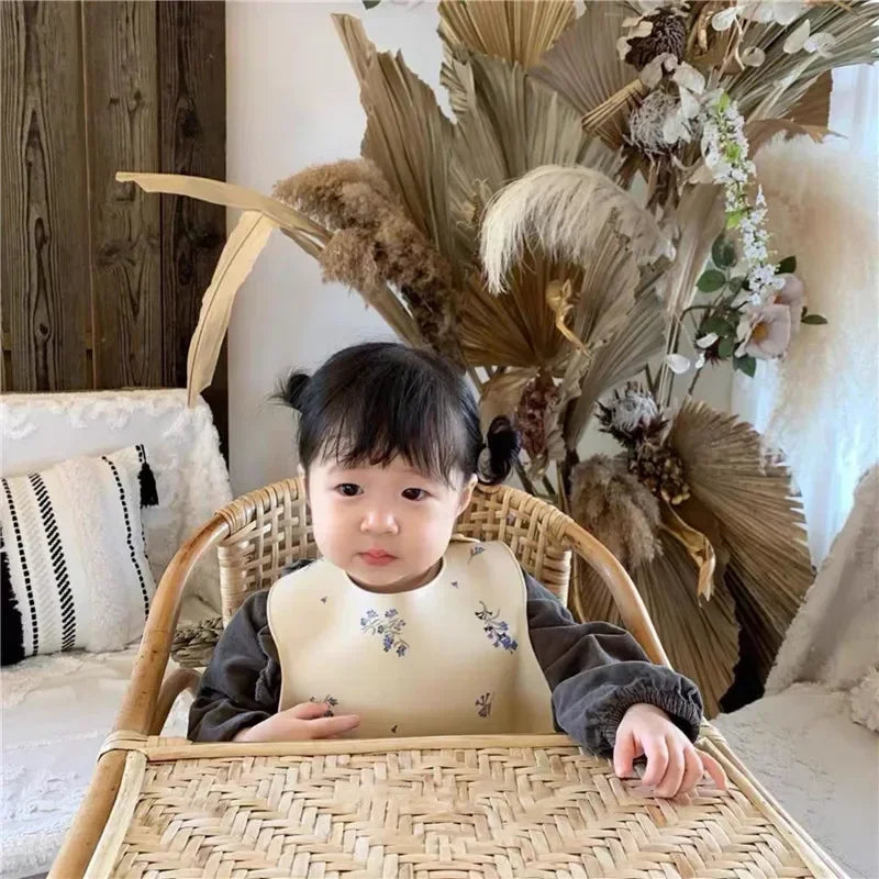 Fashionable Baby Silicone Bib – Adjustable Waterproof Feeding Cloth & Saliva Towel | Newborn Infant Bibs for Boys & Girls
