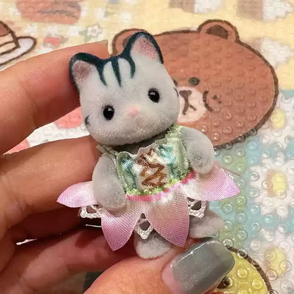 Original Sylvanian Families Rabbit Grove Family & Panda Chef Baby | Dollhouse Christmas Girl Flocking Dolls | Collectible Ornaments & Decorations